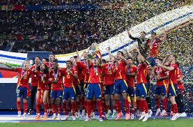 不乏类似的 不乏类似的